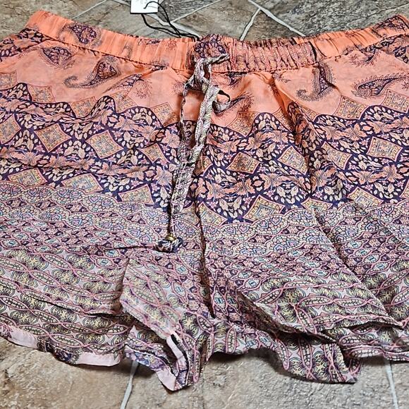 NWT GYPSY 05 Anthropologie Silk Bohemian Beach Shorts Coverups Sz Small - Picture 5 of 11